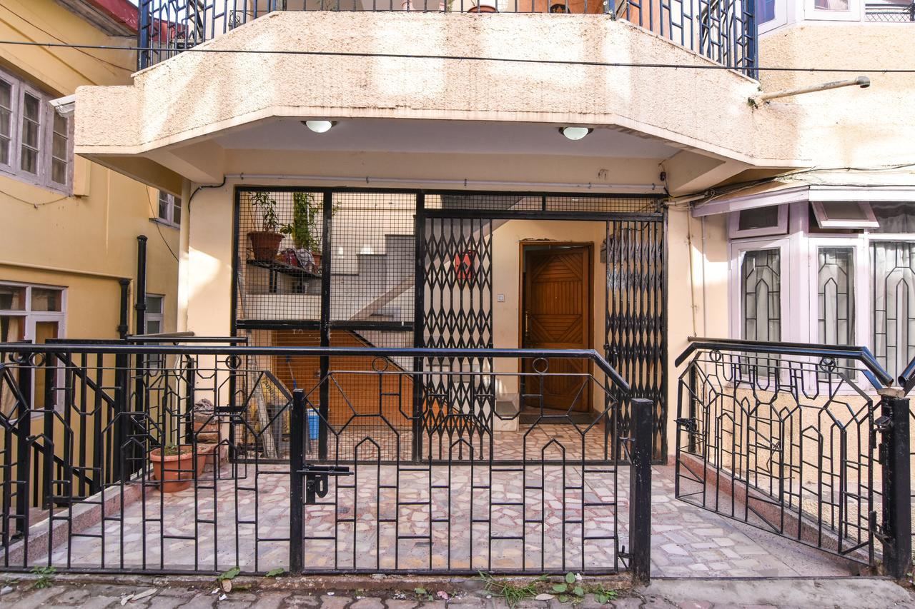 Dhanlaxmi Apartments Shimla Exteriör bild