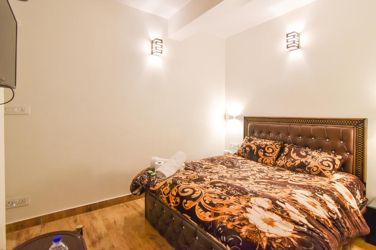 Dhanlaxmi Apartments Shimla Exteriör bild